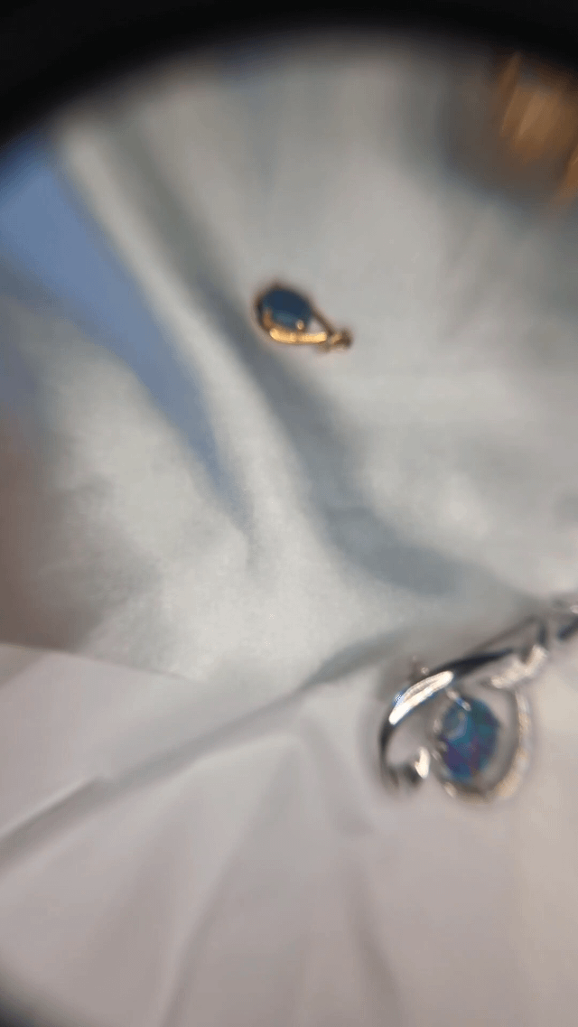 来自日本的一些旧珠宝