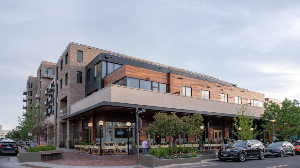 丹佛的珠宝盗窃与盗窃国一级有关 - 每月珠宝