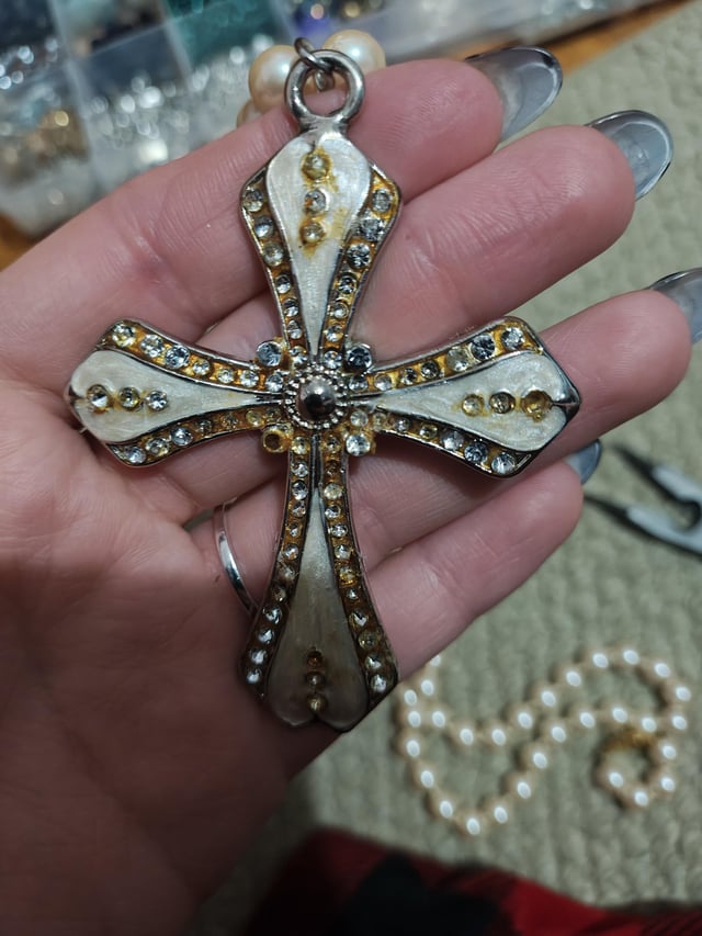 如何清洁这种粘合剂？