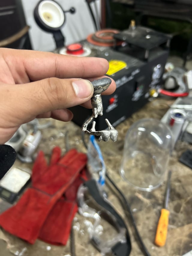 新的移动制作制作六只pief sholl，我只出去了，我认为这是我使用较少分散的原因，但是这次我被确认的确认超过了我以前的更多，但我的看法是，真空流程可能是这样做的原因，但是新的建议不确定吗？