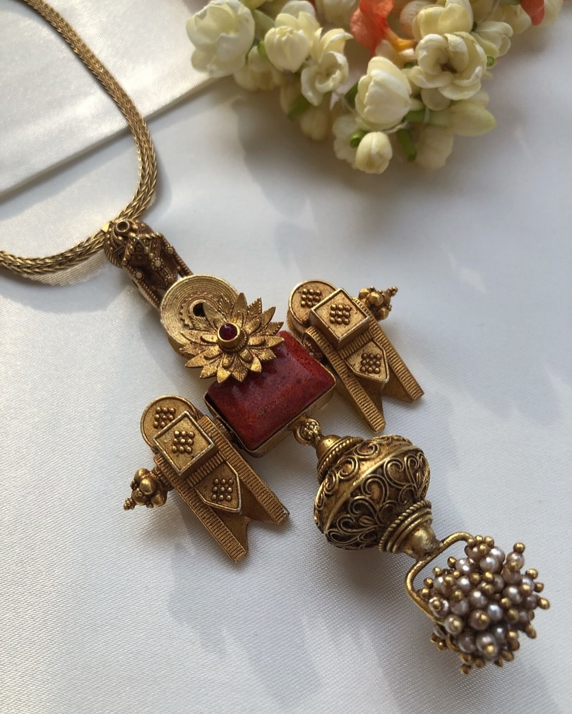 Traditional Temple Jewellery Sets From 'The Velli Shop'