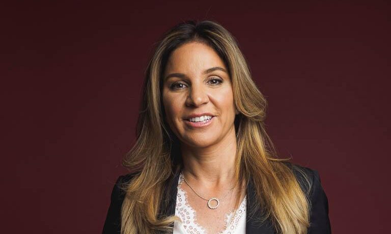 Astrae揭示了Catherine Prevost合作