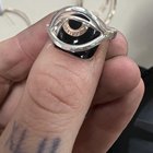 他很开心做这个