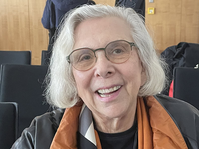 苏珊·莱温（Susan Lewin）：做出的承诺 - 保留了符号吗？