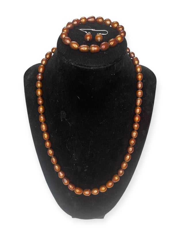 一个很棒的巧克力珍珠系列