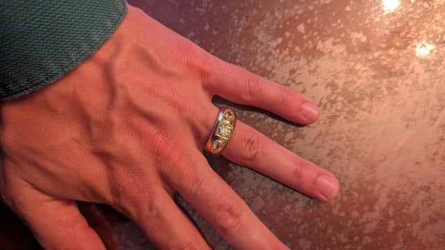 我的结婚戒指到了