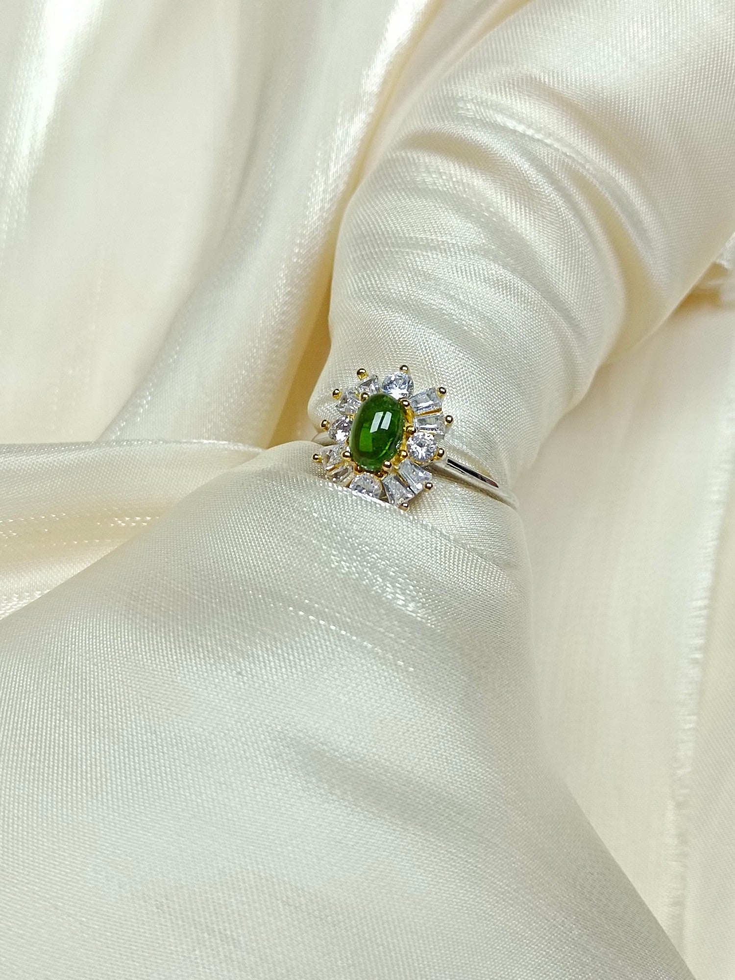 Adjustable Sterling Silver Ring with Diopside Embedding - Unique Jewelry - 图片 3