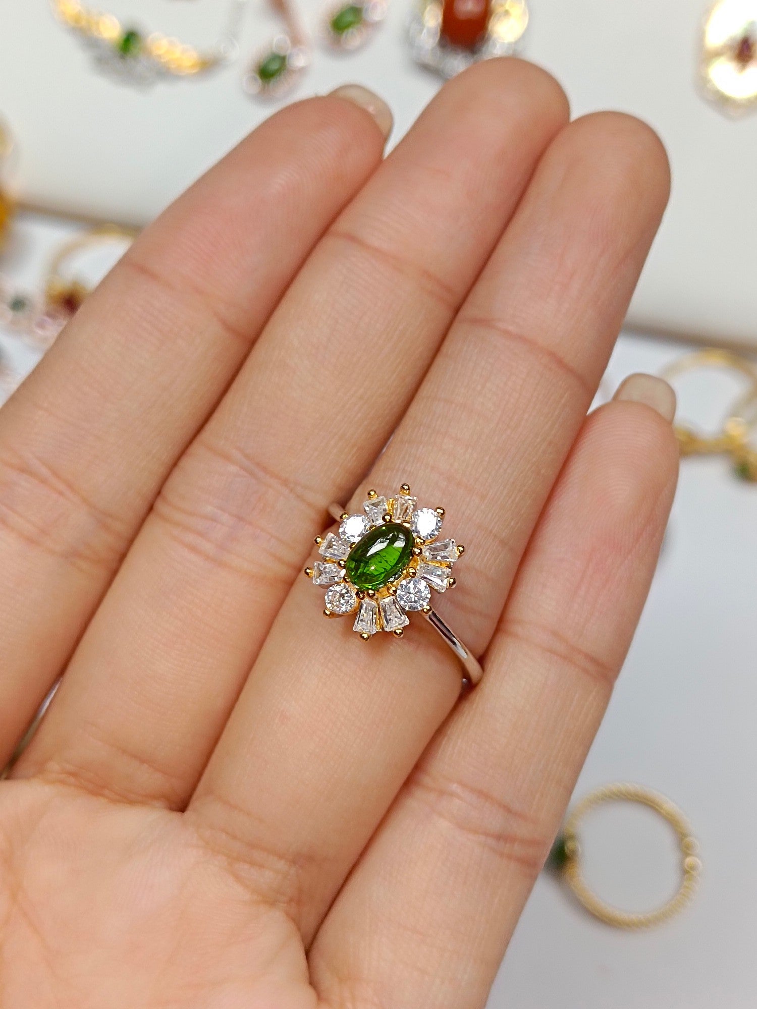 Adjustable S925 Silver Ring with Diopside Embed - Elegant Jewelry - 图片 4
