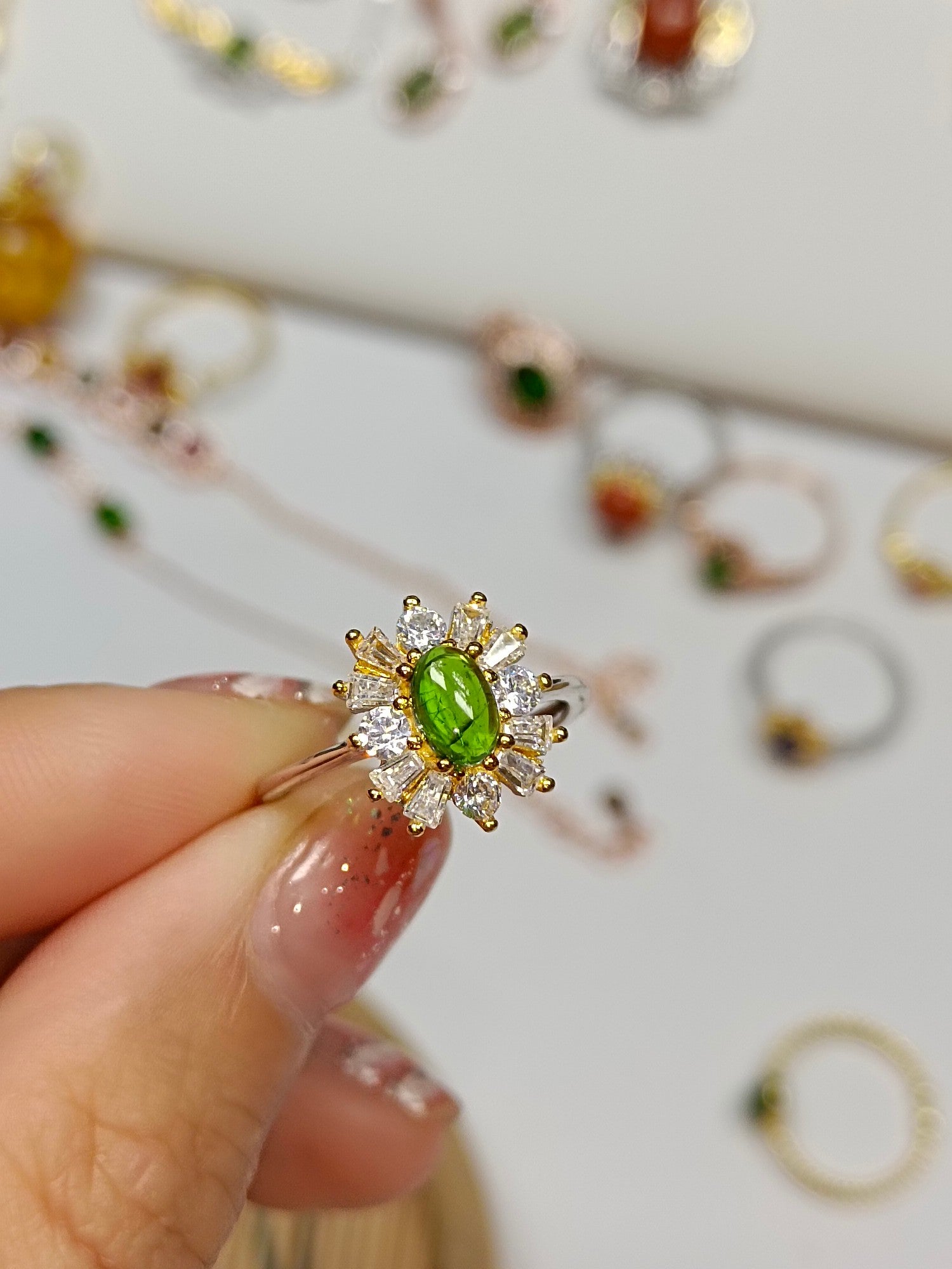 Adjustable S925 Silver Ring with Diopside Embed - Elegant Jewelry - 图片 5