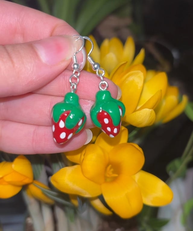 成为第一任丈夫！我称他们为草莓吻