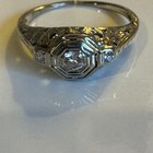 继承了我祖母的这枚戒指，想知道更多