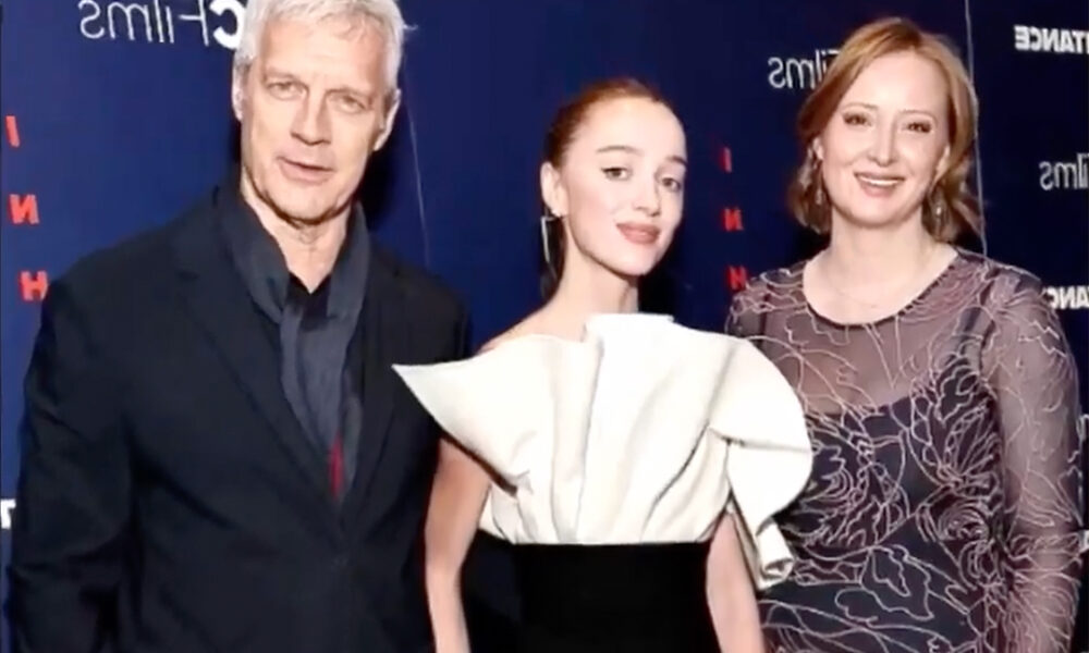 Phoebe Dynevor Porte Tiffany＆Co.。