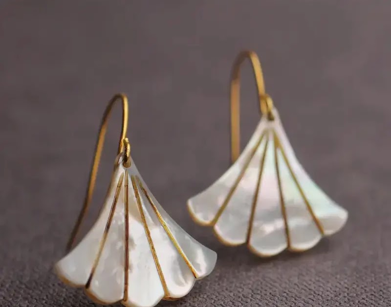 来自Silkpursesosearar的装饰艺术品珠宝