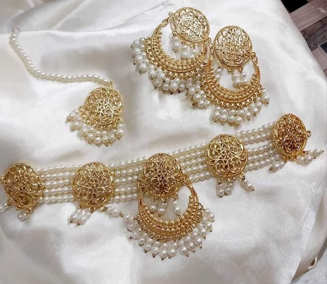 明亮的光彩，用刺激优惠券推动光