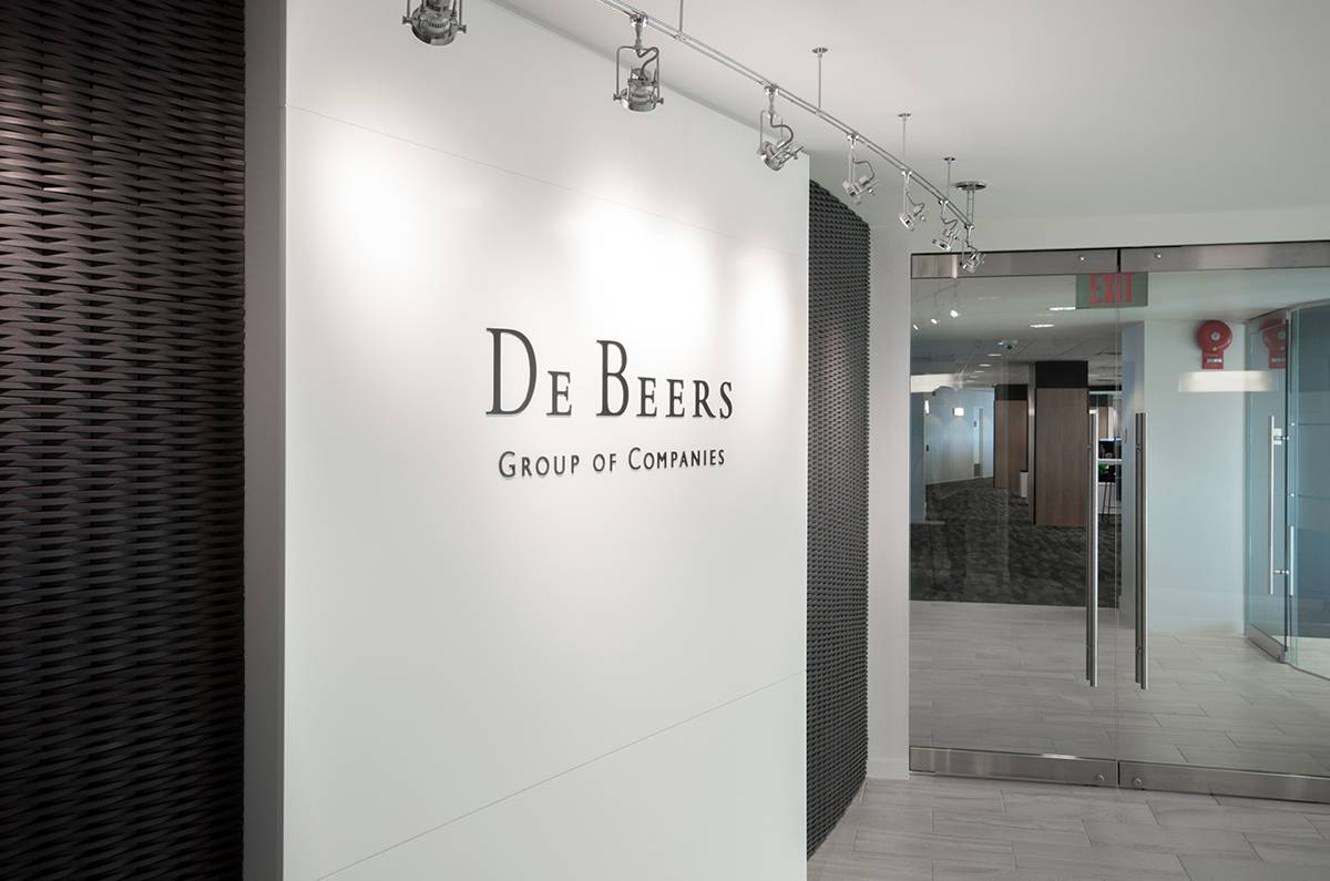 德·贝尔斯（De Beers）宣布增加钻石自然营销的资金 - 每月珠宝