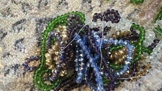 检查一大堆珠子 - 脸，玻璃，石头，别致等等！在eBay上！