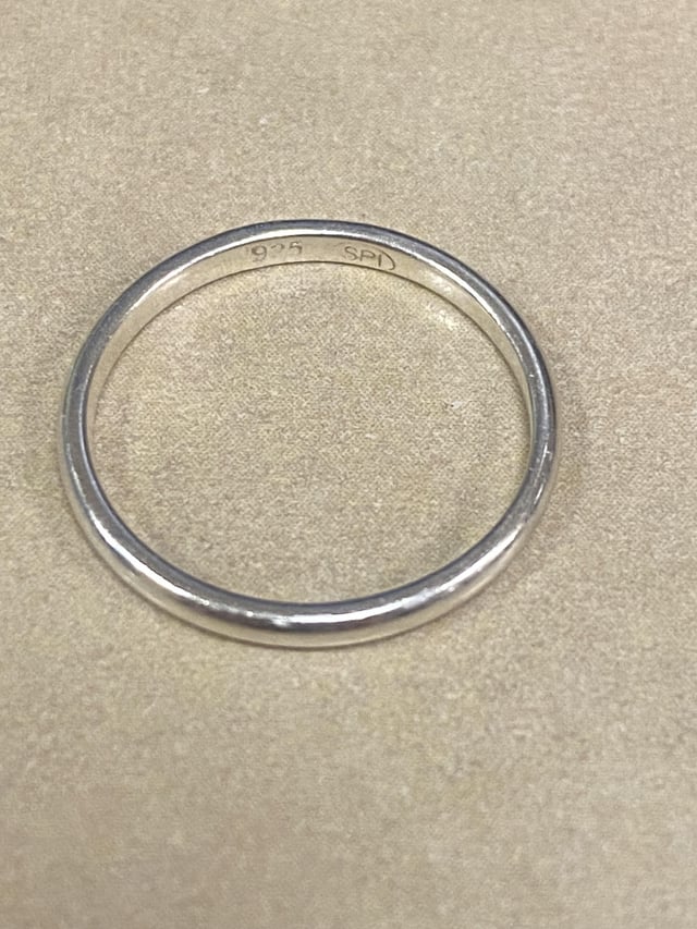 银还是银色的银？