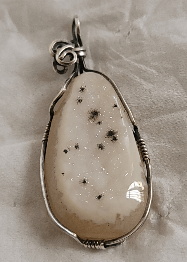 我想知道哪个石头是