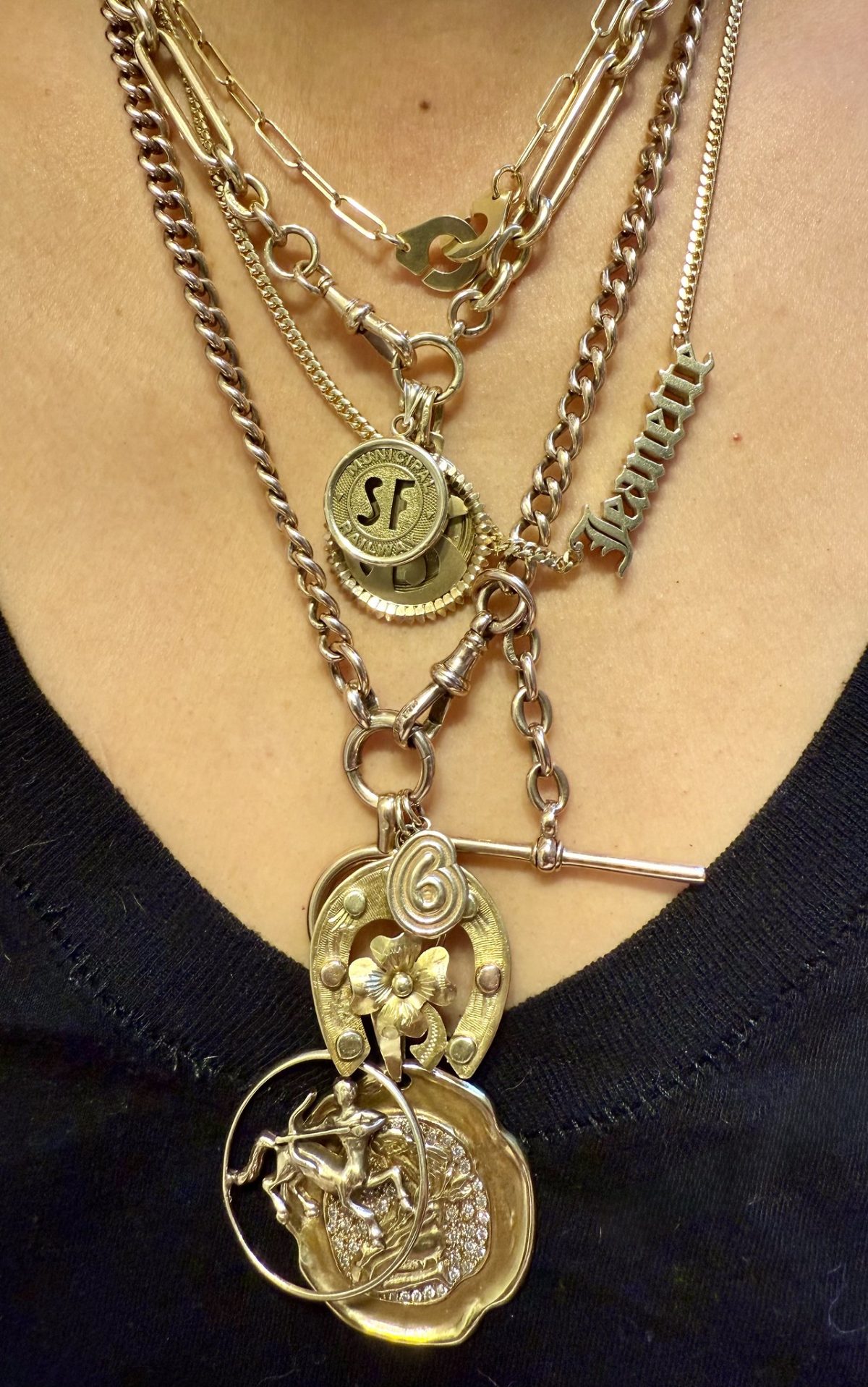 Jeanette love some bling