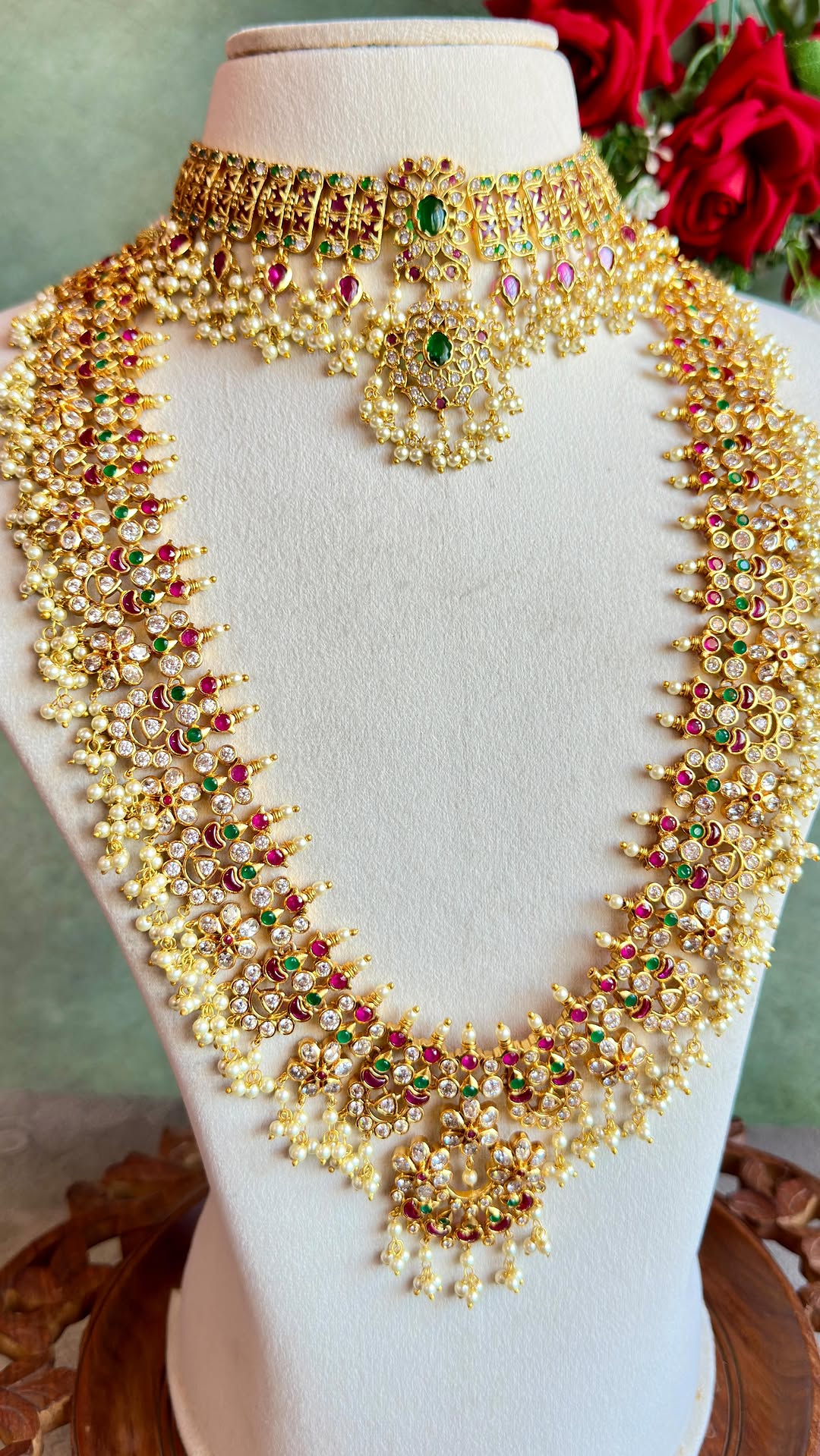 Guttapusalu珠宝收藏来自“ Aishi珠宝”•印度南部珠宝