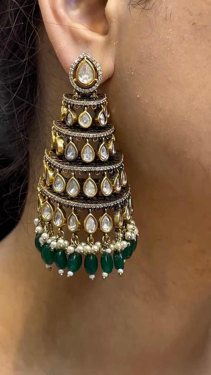 维多利亚时代的耳环，带有“舍琳珠宝”的伪造层•印度南部珠宝