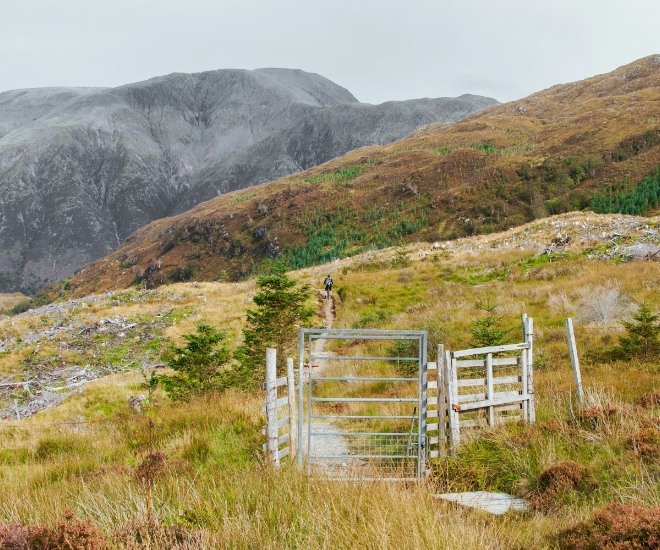 5个豪华的步行路穿过苏格兰的狂野美景和最佳的舒适