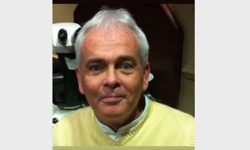 珠宝行业的资深人士蒂莫西·李·克拉布特里（Timothy Lee Crabtree）通过