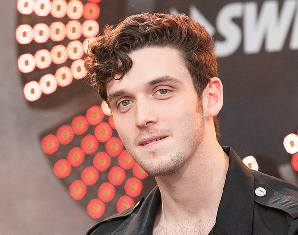 音乐星期五：Lauv的“手镯”是对已移开的爱的温柔致敬