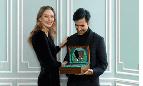 狼第一次制作JCK的奢侈品