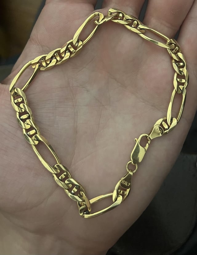 有人熟悉这样的房间吗？他说意大利585，但这个品牌看起来什么也没看见