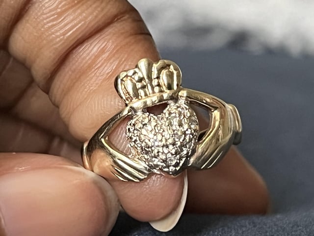 有任何猜测这几岁了吗？