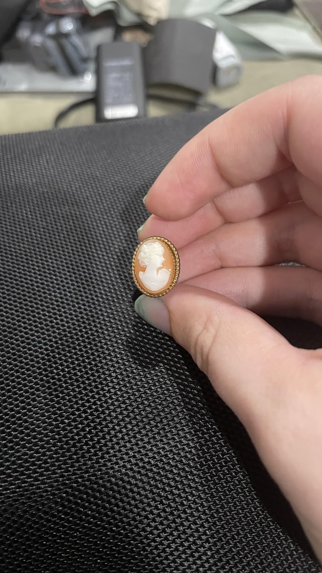 我在一家古老的商店里买了这个？