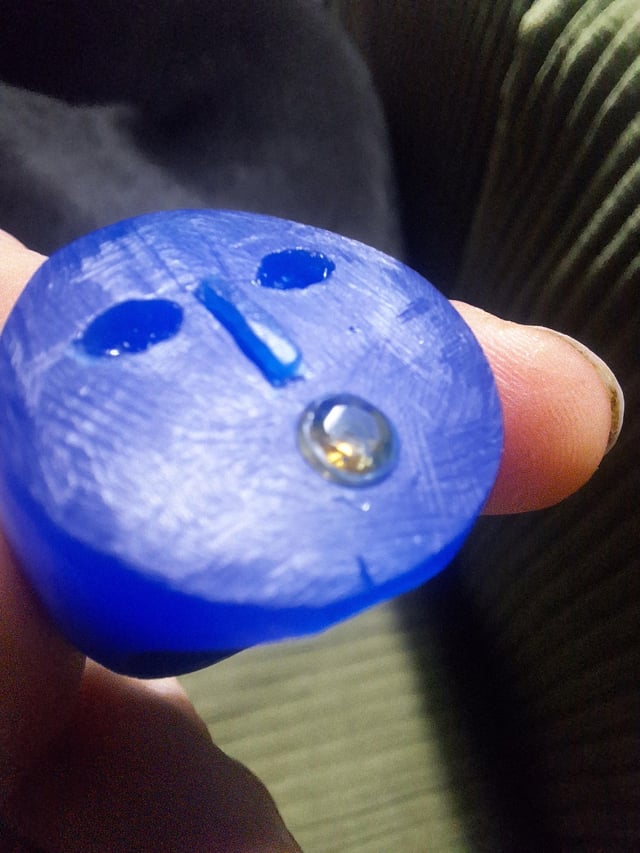 蜡在石头Q的位置会吗？您允许嘴唇足够吗？