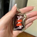 女人的照片项链