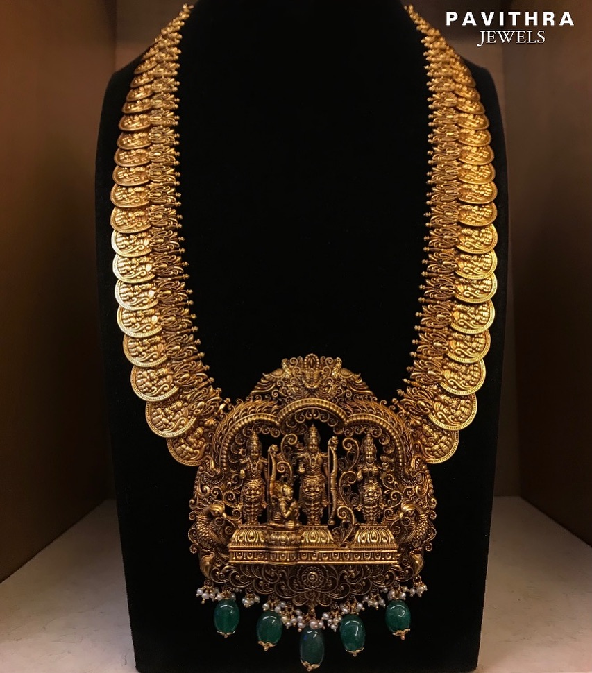 禁止货币的“ Bouvithra Jawaher”•印度南部珠宝