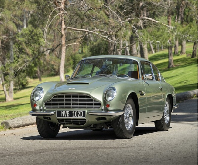 Aston Martin DB6