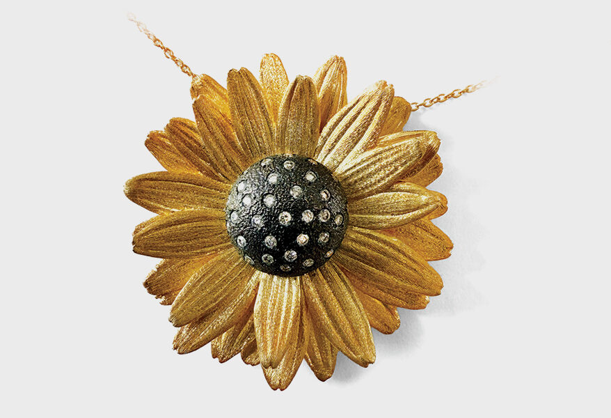 独特的苏格兰珠宝，大学硅环和7月的更多新系列