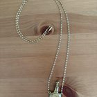 我可以获取有关此作品和清洁建议的一些信息吗？