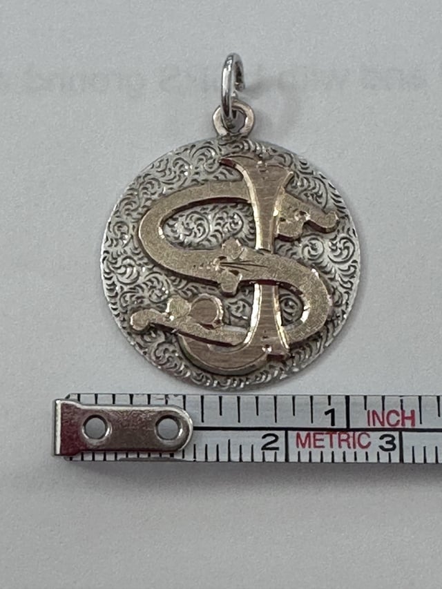 您是否看过这种魔术/项链的模式？信息到位！