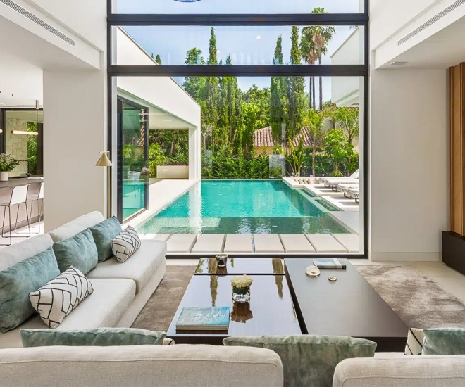 豪华别墅马贝拉每月100,000欧元