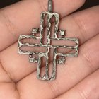 现在有这个吊坠，我喜欢它，但是我不知道它可以到哪里