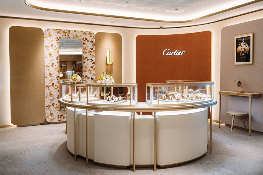 Luxury Brands on Top as Best Retailers