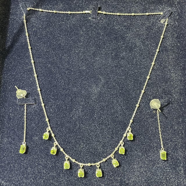 他（橄榄石）是八月的出生月。分享您最喜欢的生日回忆。