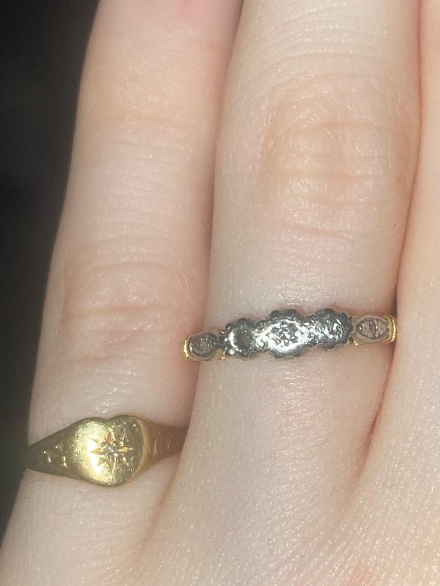 谁能告诉我更多有关我曾祖母情节的信息？