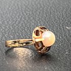 西班牙纸牌珍珠情节密封14K。对这个年龄以及西班牙的位置有任何想法吗？