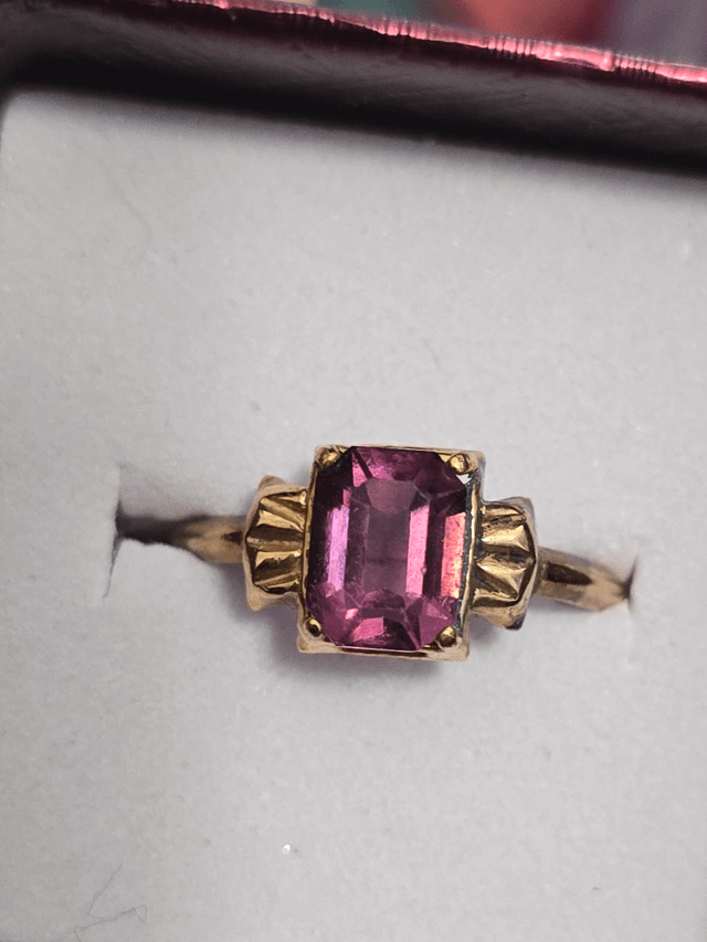 紫水晶还是犀利？