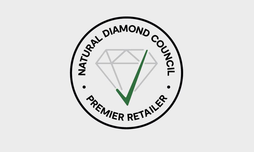 天然钻石委员会启动了第一家零售商的认可，以表彰主要的天然钻石零售商