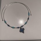 它需要帮助确定这条项链