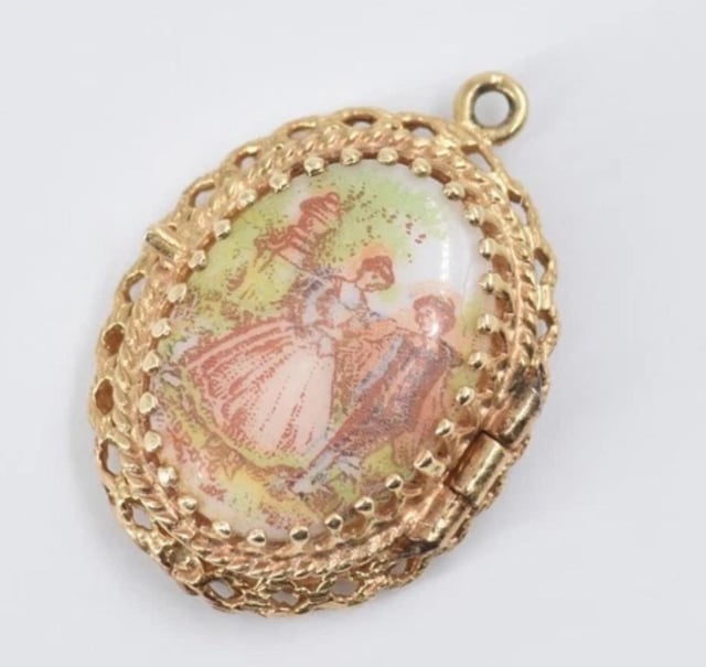 真正的复古或仿制奖章？