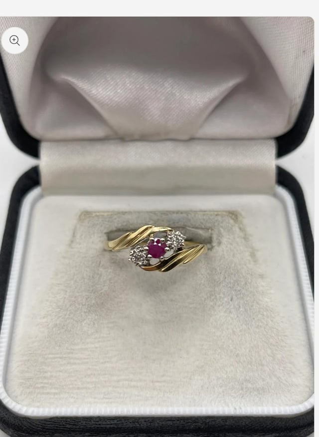 我买了另一个戒指。